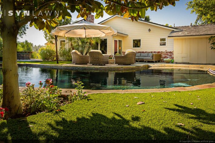 SYNLawn Baja residential artificial grass for celebrity superstar backyards