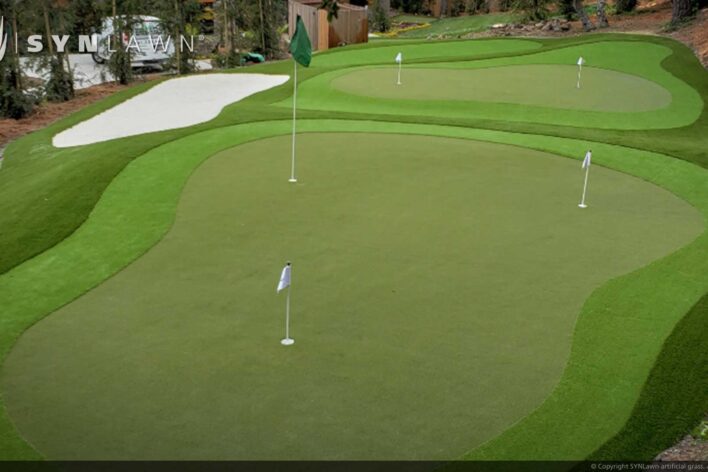 SYNLawn Baja golf artificial grass for putting greens with slopes